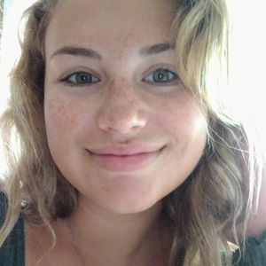 Meet your Posher, Audrey